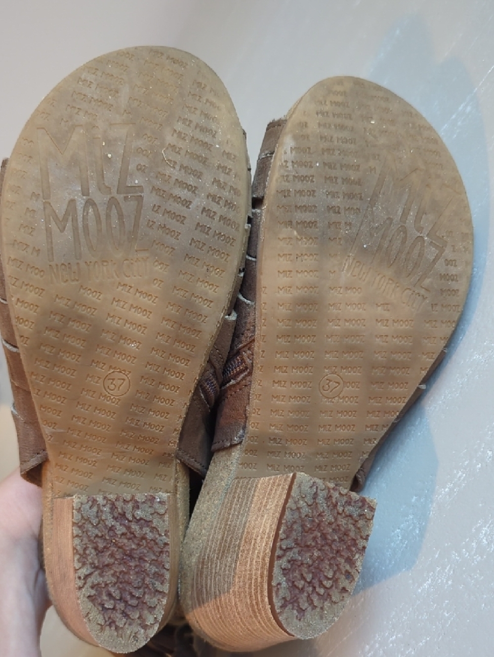Miz Mooz Brown Open-Toe Block Heel Sandals with Tassel Zip size 7 - Picture 6 of 6